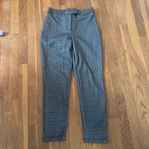 Wild Fable elastic waist tapered leg plaid pants in XS
